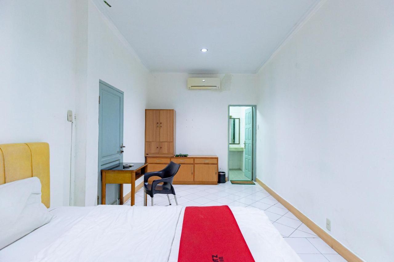 Reddoorz @ Jalan Iskandar Muda Medan